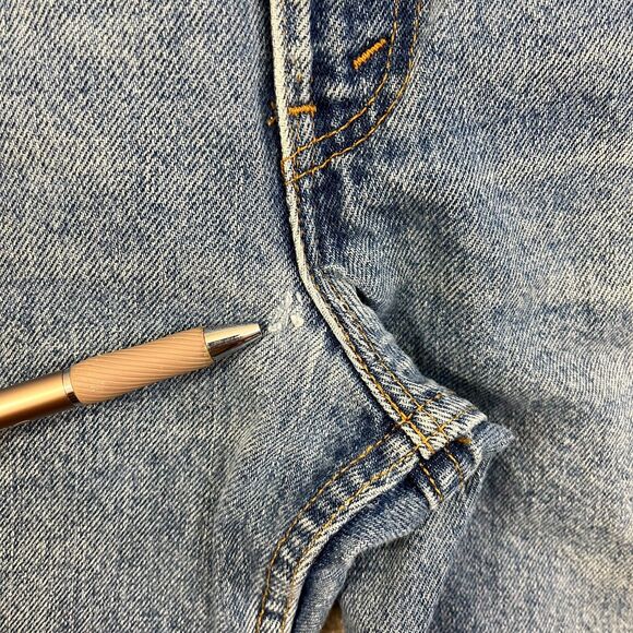 Vintage Levi's 512 Jeans Men's 36x30 (Actual 34x29) Slim Tapered Blue Denim USA - Picture 14 of 14